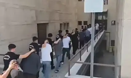 18 ilde dev siber operasyon! Yasa dışı bahis ve dolandırıcılık çetelerine darbe: 37 tutuklama