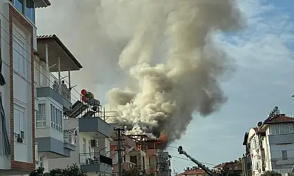 Evleri yanan aile ikinci yangınla karşı karşıya kaldı