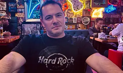 Ferit Atay kimdir? Siyasi görüşü nedir? Ferit Atay ile Erdem Atay kardeş mi? Ferit Atay kaç yaşında?