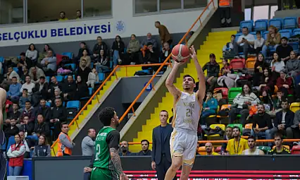 Konya'da basketbol coşkusu: Büyükşehir Darüşşafaka'yı bozguna uğrattı