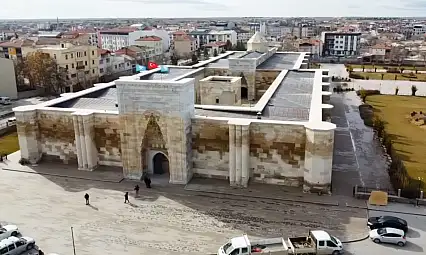 Konya yolunun görkemli durağı: 800 yıllık Selçuklu mirası kapılarını açtı