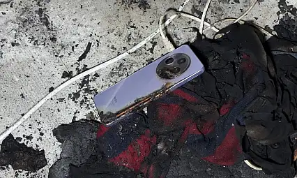 Şarjdaki telefon felaket getirdi! 11 kişilik aile evsiz kaldı