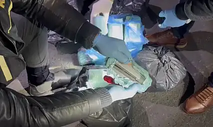 Yolcu otobüsünde 277 kaçak cep telefonu ele geçirildi