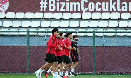Adil Demirbağ ve Abdülkerim Bardakçı 4 yıl sonra yeniden aynı forma için sahaya çıkabilir!