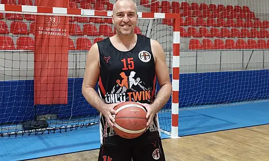 Konya'da da oynayan Hasan Aksoyak 40. aktif sezonuna girdi