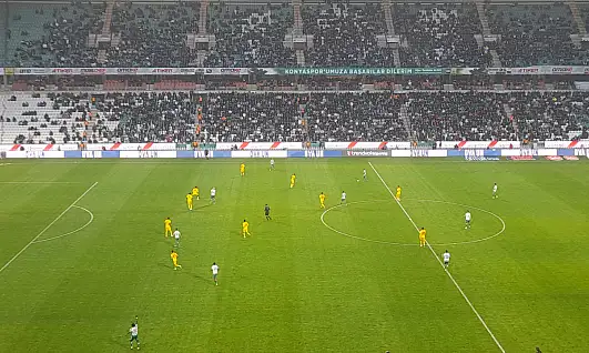 Konya da ilk yarıda gol sesi yok.