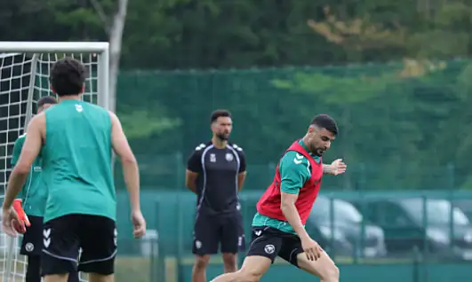 Konyaspor'da sürpriz iddia: Yıldız isim ile yollar ayrılıyor mu?