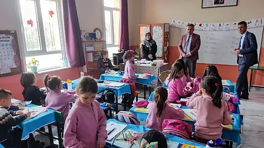 Konya Mem Müdürü Murat Yiğit Sarayönü'nde ki okullara ziyarette bulundu