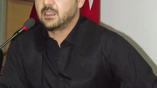 Gariper: Nazım evrensel bir şairdir