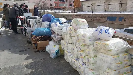 AGD'nin yardım tırları yola çıkıyor