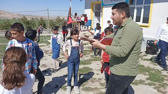 Köy yaşam merkezleri farklı faaliyetler ile köylerin kalbi olmaya devam ediyor