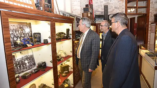 Konya MEM müdürü Yiğit eğitim müzesini ziyaret etti