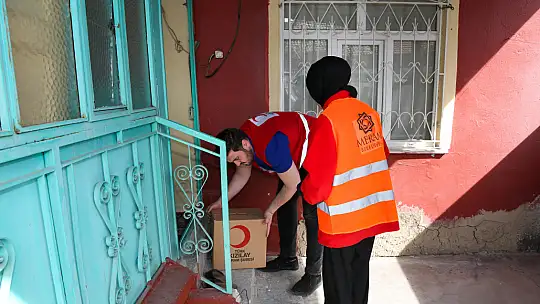 Meram'da ihtiyaç sahiplerinin yüzü ramazanda da gülüyor