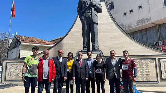 Oryantiring Şampiyonası Bucak'ta yapıldı