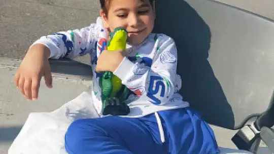 Depremzede yaşadıklarını Anlattı: Hayatım enkaz altında kaldı