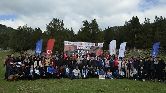 Oryantiring Şampiyonası Bucak'ta yapıldı