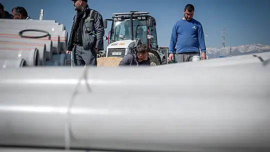 Konya Büyükşehir Belediyesi Hatay'da kuracağı konteyner kentin altyapısını tamamlıyor