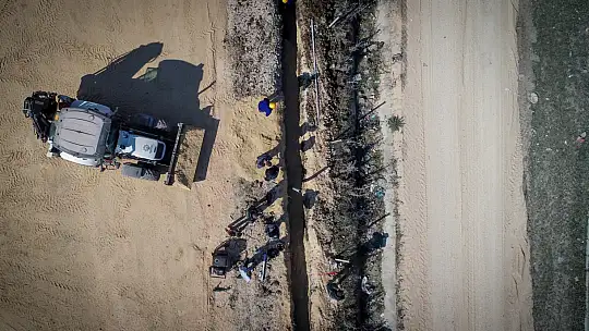 Konya Büyükşehir Belediyesi Hatay'da kuracağı konteyner kentin altyapısını tamamlıyor