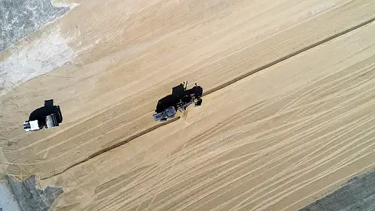 Konya Büyükşehir Belediyesi Hatay'da kuracağı konteyner kentin altyapısını tamamlıyor