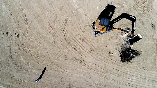 Konya Büyükşehir Belediyesi Hatay'da kuracağı konteyner kentin altyapısını tamamlıyor