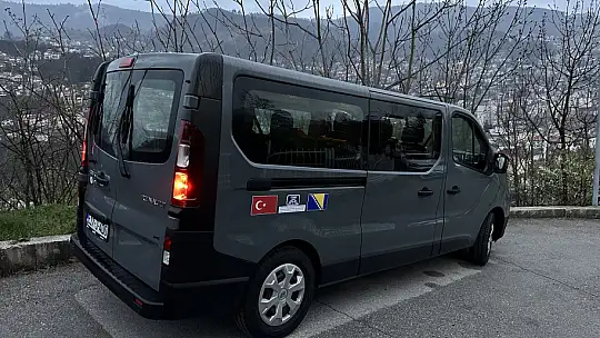 Konya Selçuklu Belediyesinden Bosnalı yetim öğrencilere araç desteği