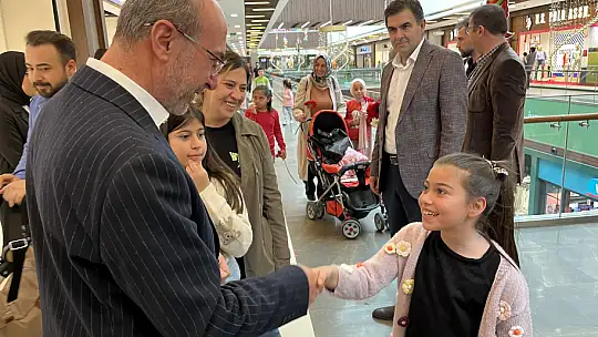 Başkan Pekyatırmacı ve Milletvekili adayı Saçkesen vatandaşlar ile buluştu