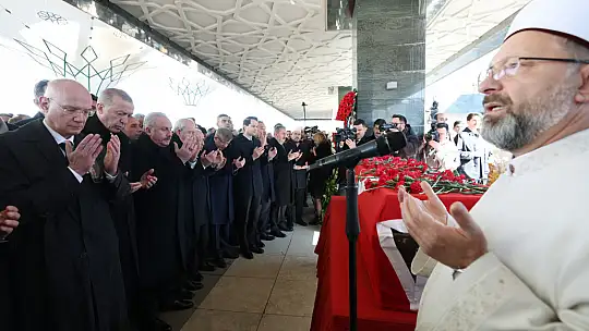 Cumhurbaşkanı Erdoğan Baykal ailesine taziyede bulundu