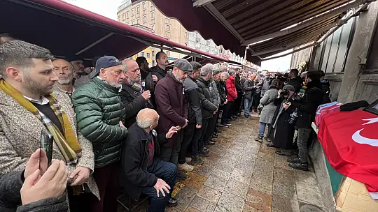 Trabzonspor efsanesi son yolculuğuna uğurlandı