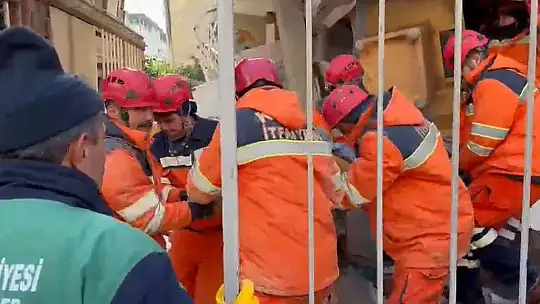 Konya'da ki itfaiye erleri depremde yaşadıklarını anlattı