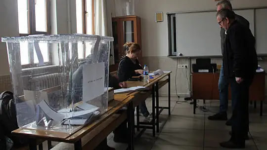 Konya'da çifte vatandaşlar sandık başına gitti