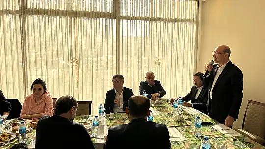 Başkanlar Depremzede ailelerle bir araya geldi