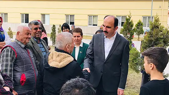 Başkan Altay Konya'da Misafir Edilen Depremzedelerle Buluştu