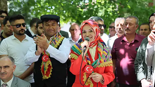 Bakan Göktaş, Nasreddin Hoca şenliğinde Konyalı hemşerileriyle buluştu