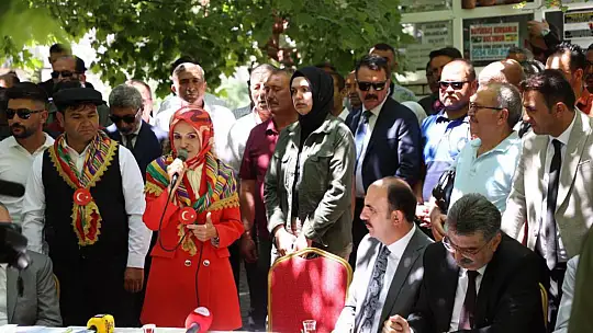 Bakan Göktaş, Nasreddin Hoca şenliğinde Konyalı hemşerileriyle buluştu