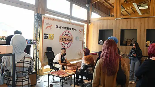 Çatalhöyük Karşılama Merkezi Ziyaretçilerin İlgi Odağı Oldu