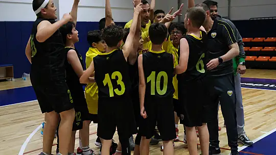 Konya Basketbolda  çifte şampiyonluk