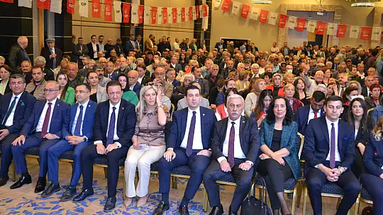 CHP Konya'da milletvekillerini tanıttı