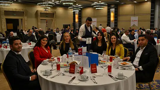 TÜRSAB Konya, turizmcileri iftarda buluşturdu