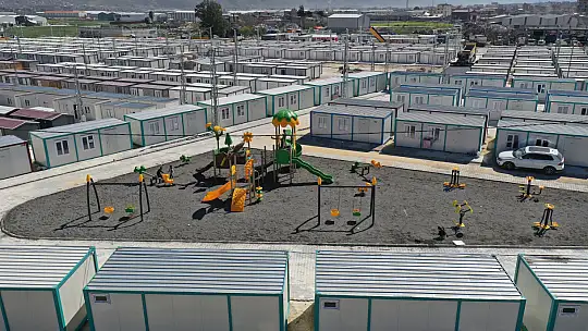 Hatay'daki Konya Konteyner Kentin İlk Etabına Depremzedeler Yerleşmeye Başladı