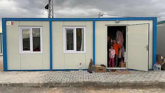 Hatay'daki Konya Konteyner Kentin İlk Etabına Depremzedeler Yerleşmeye Başladı