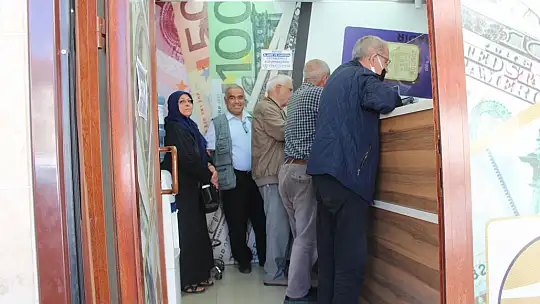 Dolar 23,07 TL ile son zamanların rekorunu kırdı