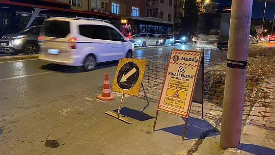 MEDAŞ'ın Kazı Alanı Trafiği Alt-Üst Etti