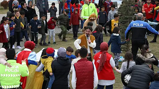 Kılca: Yeter ki çocuklarımız gülsün