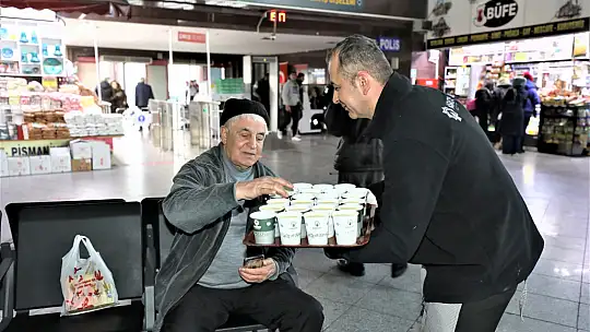 Konya'da depremzedelere  sıcak karşılama
