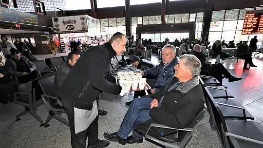 Konya'da depremzedelere  sıcak karşılama