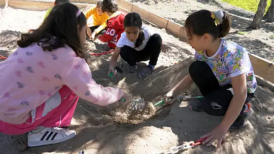 Konya'da doğa ile öğrenciyi buluşturan tabiat okulu
