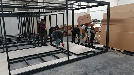 Konya Meslek Liseliler azimle çalışmaya devam ediyor