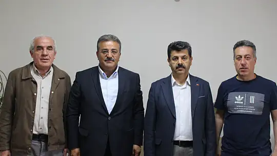 Faruk Özçelik'ten, Hakimiyet Gazetesi'ne ziyaret