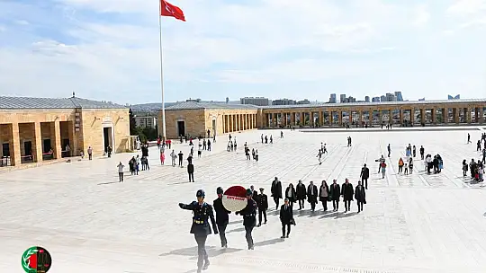 Konya Barosu Anıtkabir'i ziyaret etti