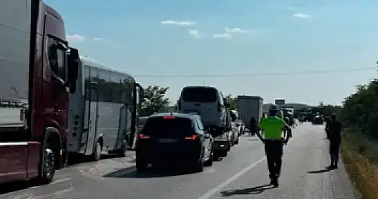 Konya'da askeri araç devrildi!